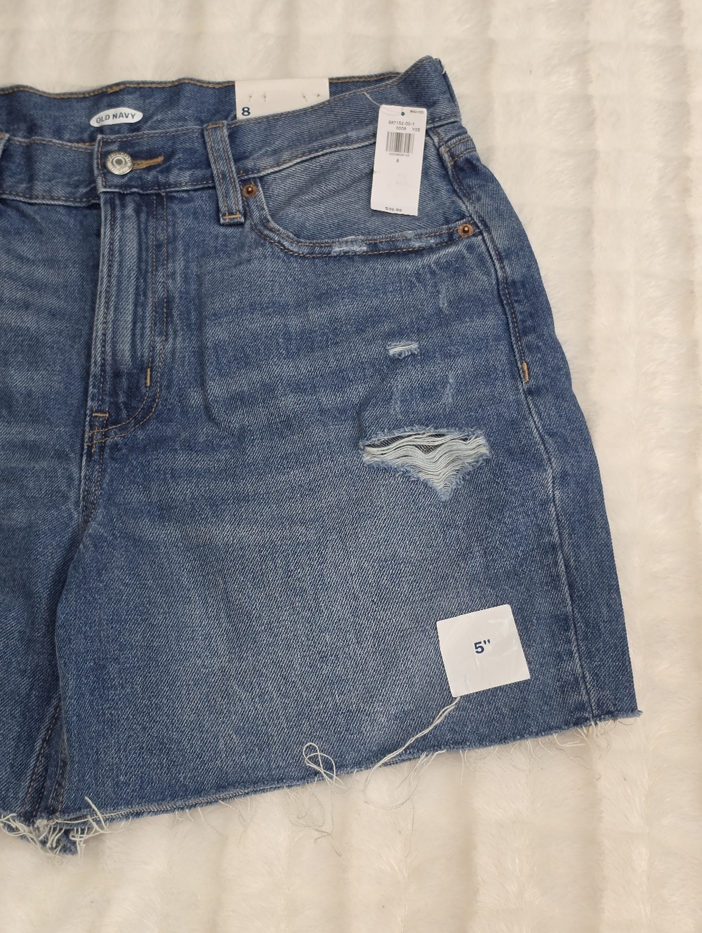 NWT Old Navy Women Denim Shorts size 8 - Picture 3 of 7